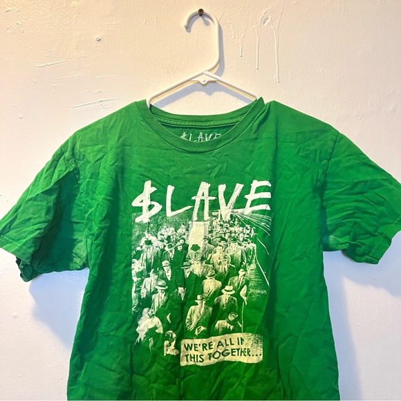 🎉RARE🎉 Slave Skateboard green graphic tshirt with “we’re all in together”. - Picture 8 of 11
